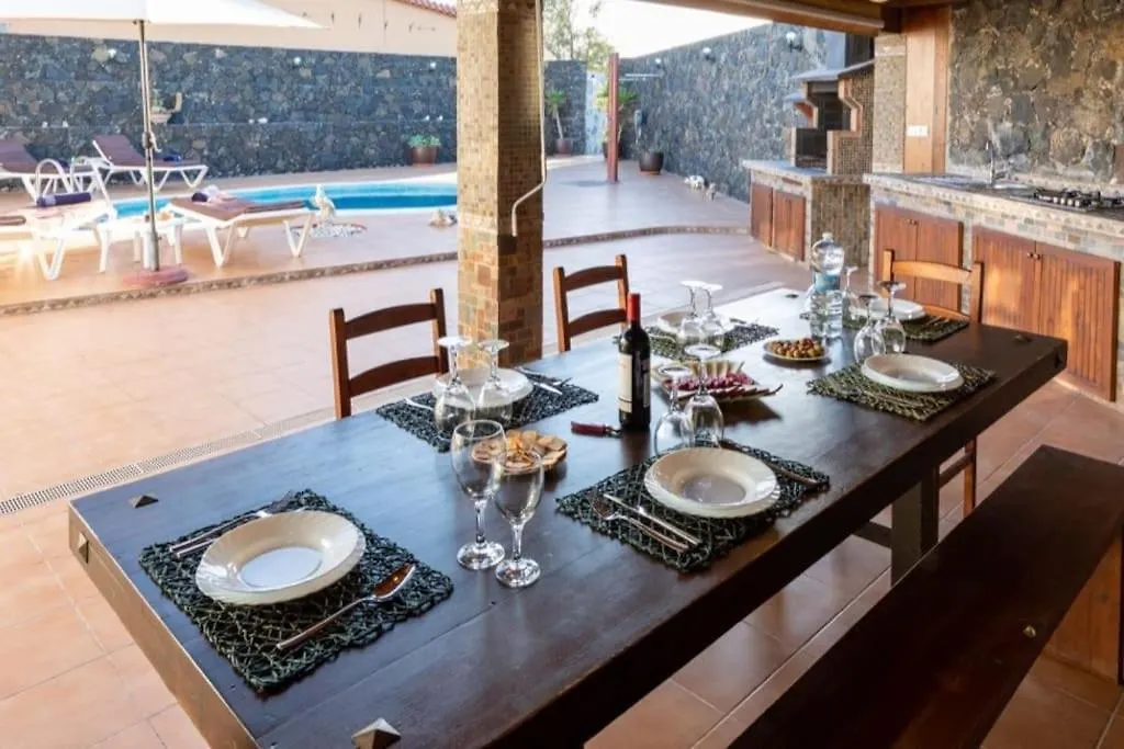 Cardon Villa Sara