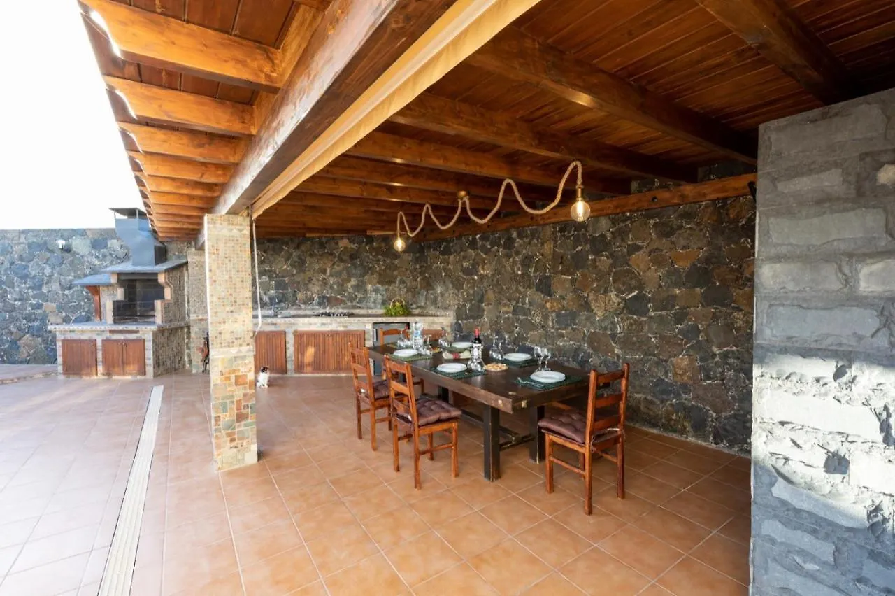 Cardon Villa Sara