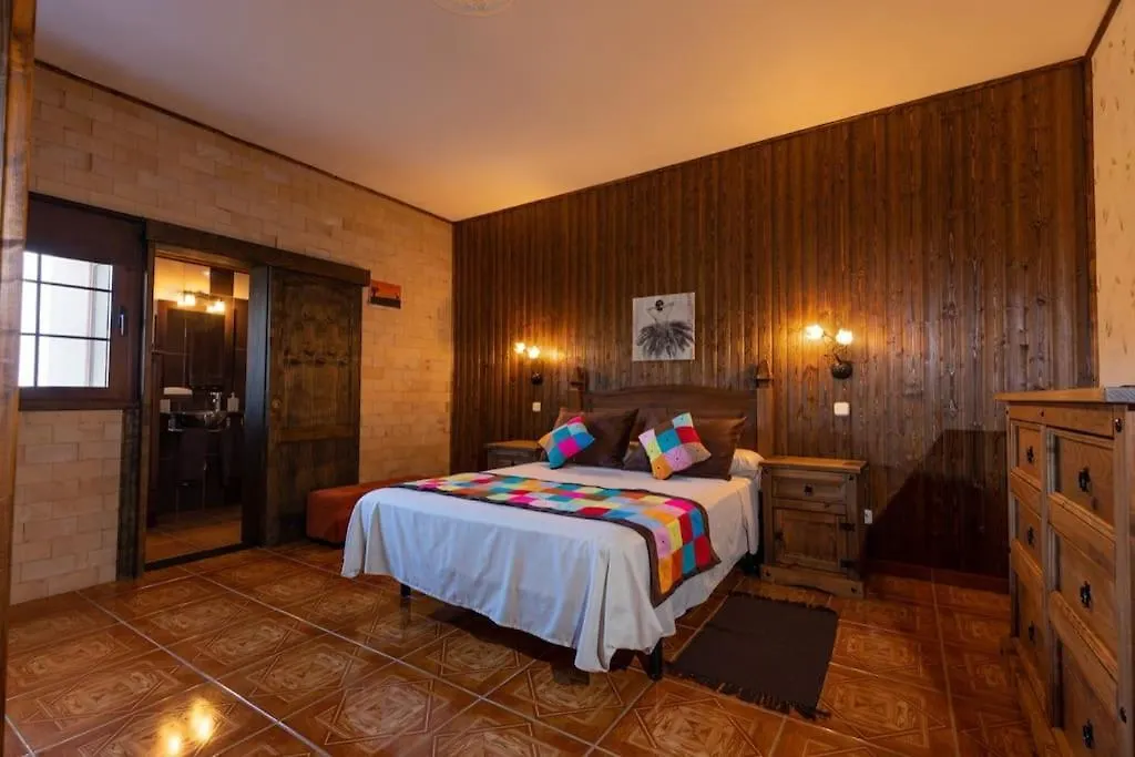 Villa Sara Cardon 0*,